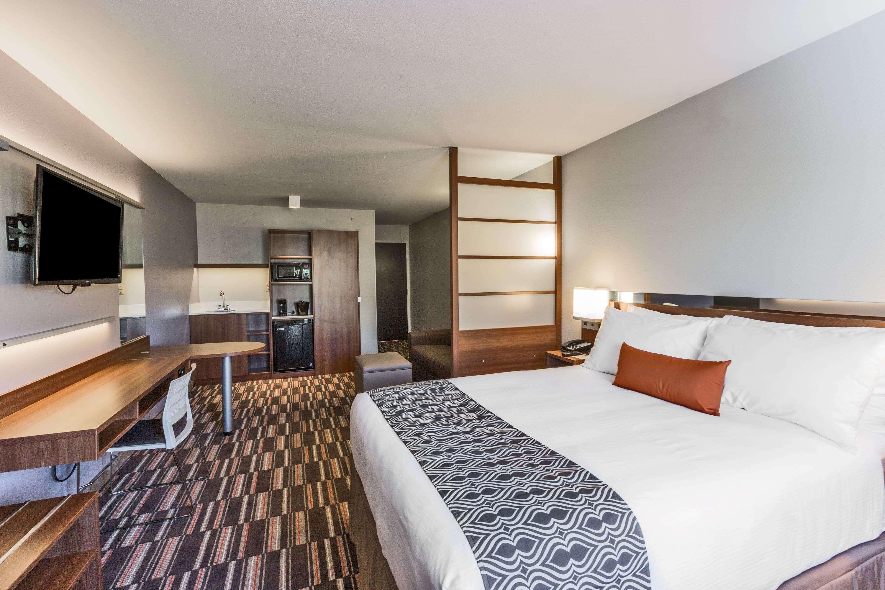 Microtel Inn & Suites By Wyndham Tioga Exterior photo